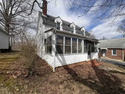 844 Lyndhurst Road Waynesboro VA 22980