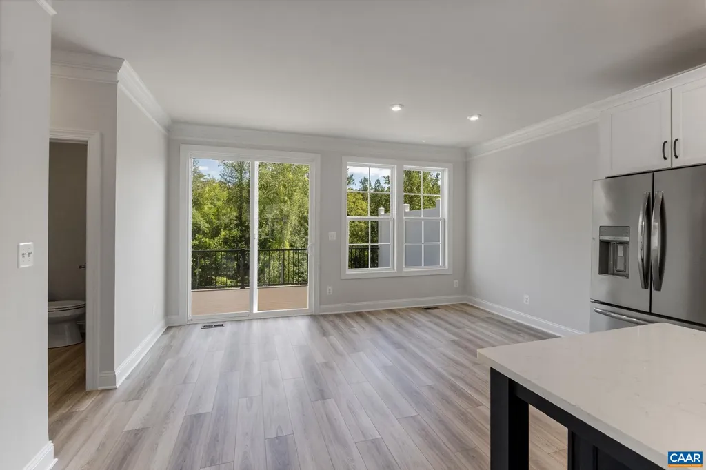 37 Farrow Circle Charlottesville VA 22901