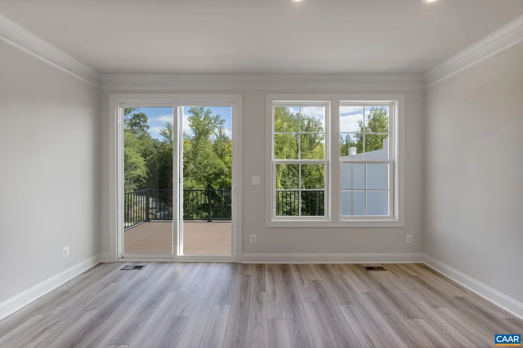 37 Farrow Circle Charlottesville VA 22901