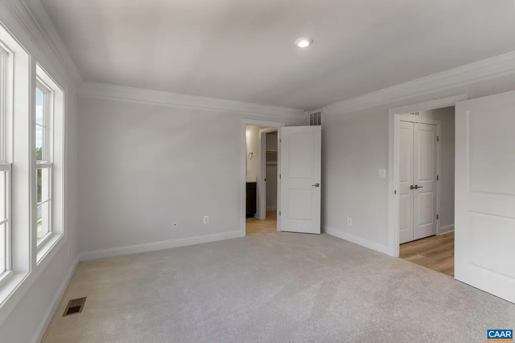 37 Farrow Circle Charlottesville VA 22901