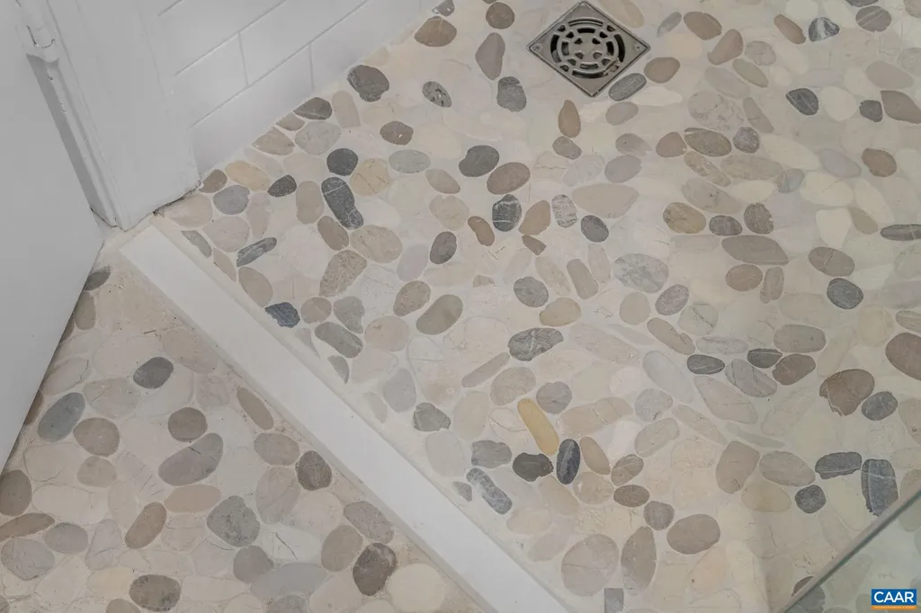 2990 Colonial Drive Charlottesville VA 22911