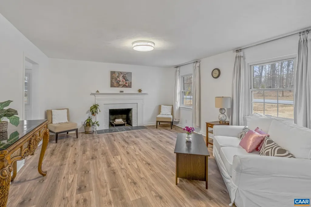 2990 Colonial Drive Charlottesville VA 22911