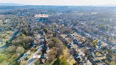 1026 Selma Boulevard Staunton VA 24401