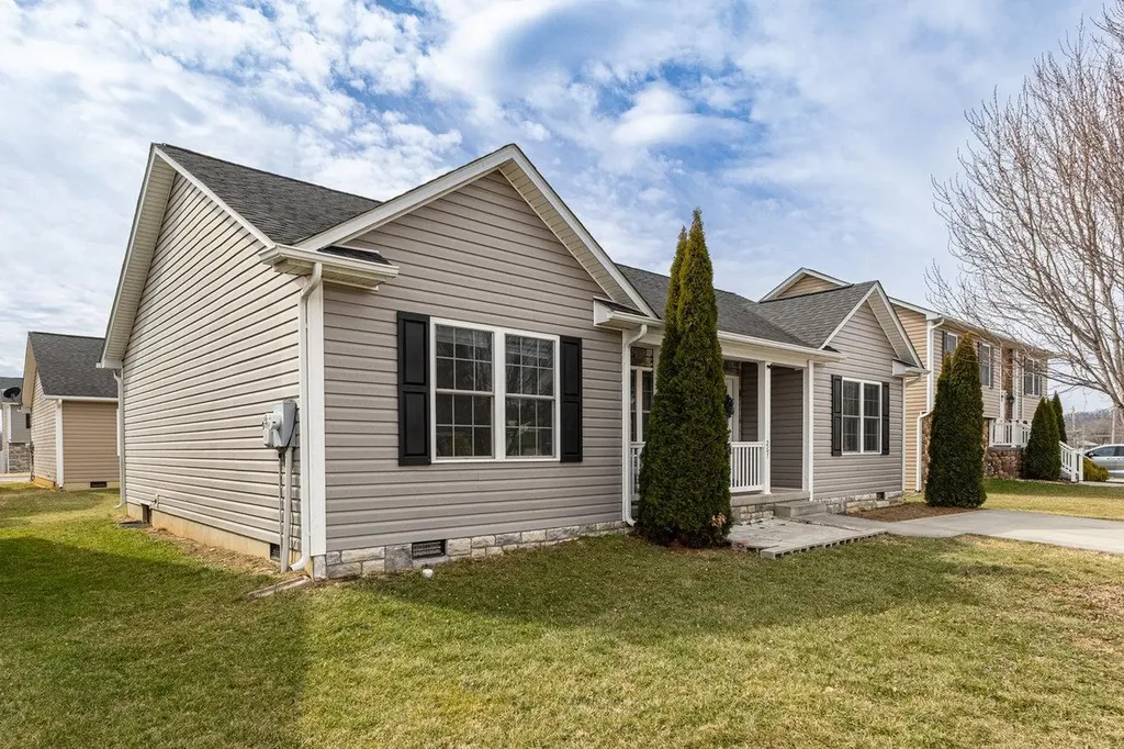 267 Dylan Circle Bridgewater VA 22812