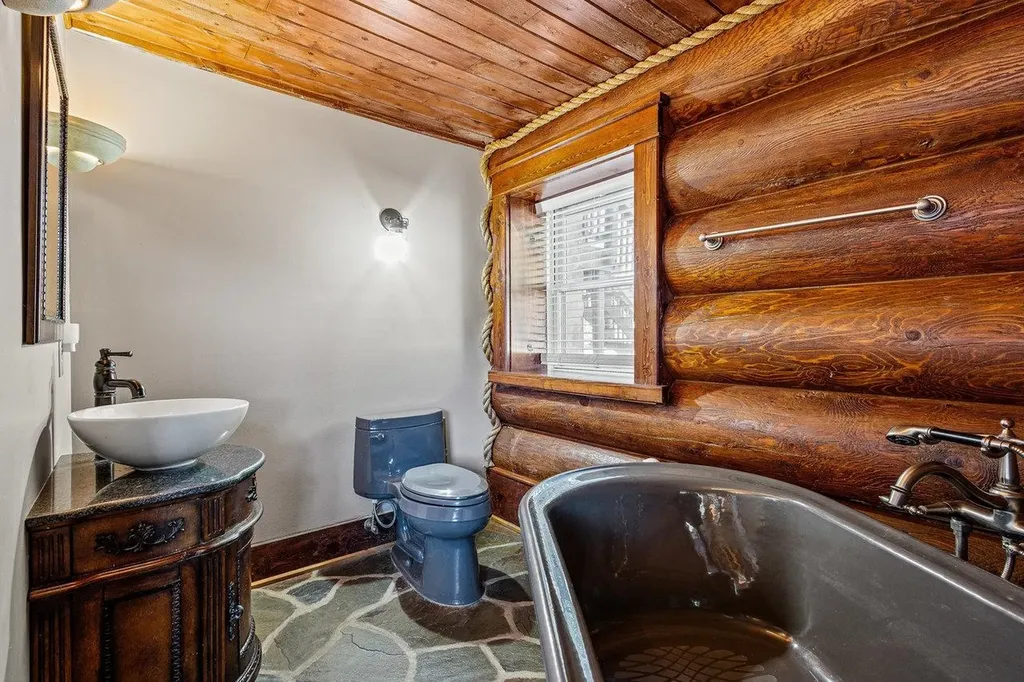 370 Bruins Run Elkton VA 22827