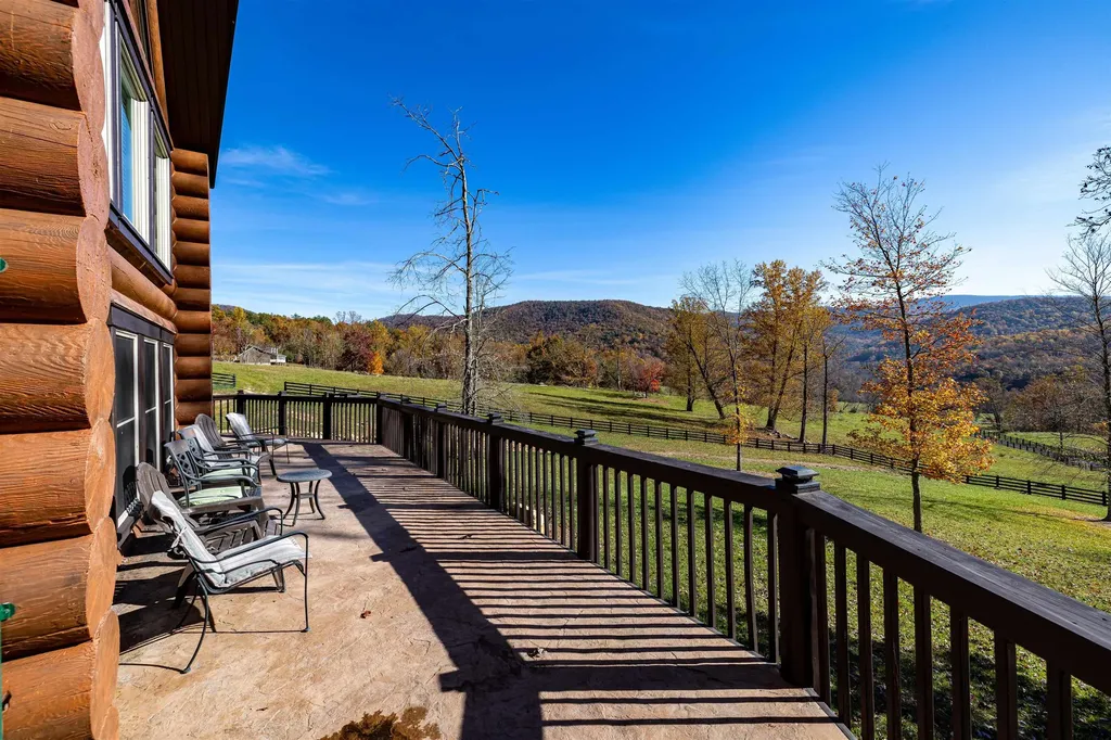 370 Bruins Run Elkton VA 22827