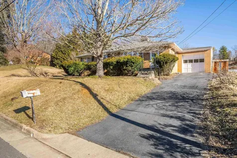 1009 Belmore Avenue Staunton VA 24401