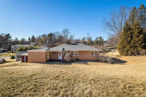 1009 Belmore Avenue Staunton VA 24401