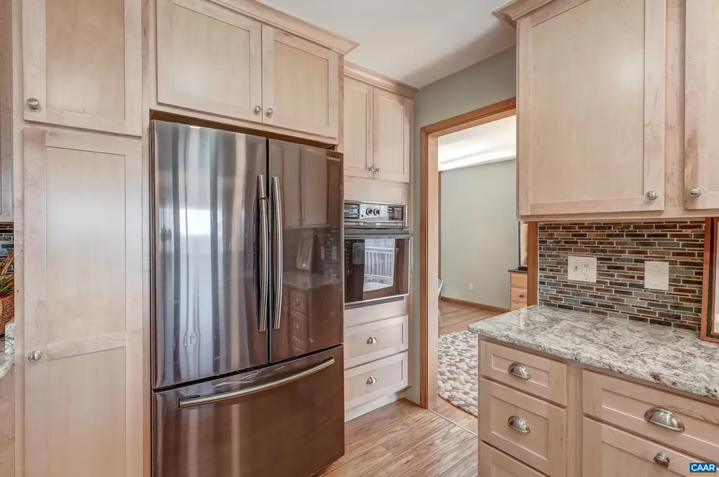 3133 James River Road Howardsville VA 24562