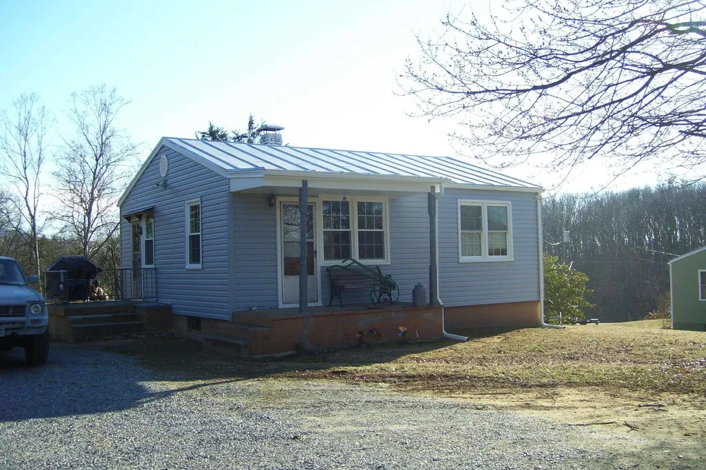 17156 & 17158 Red Brush Road Elkton VA 22827