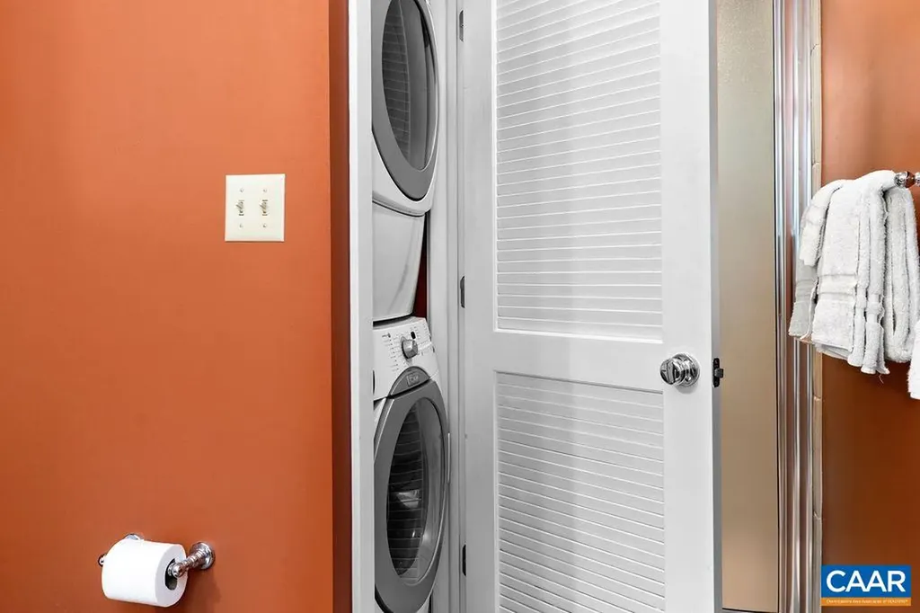 947 Diamond Hill Condos Roseland VA 22967