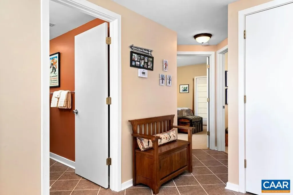 947 Diamond Hill Condos Roseland VA 22967