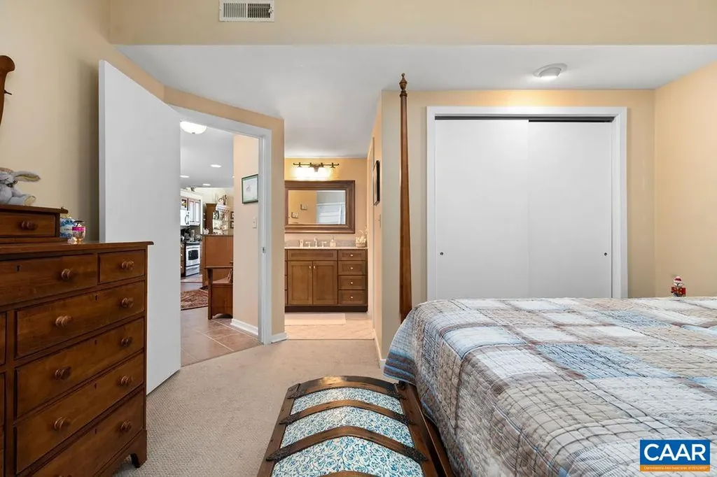 947 Diamond Hill Condos Roseland VA 22967