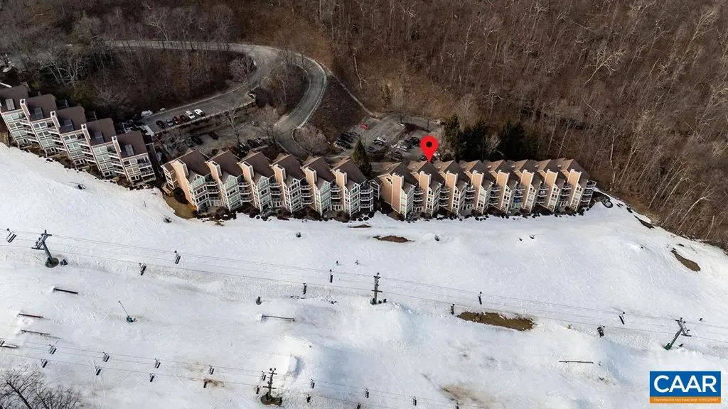 947 Diamond Hill Condos Roseland VA 22967