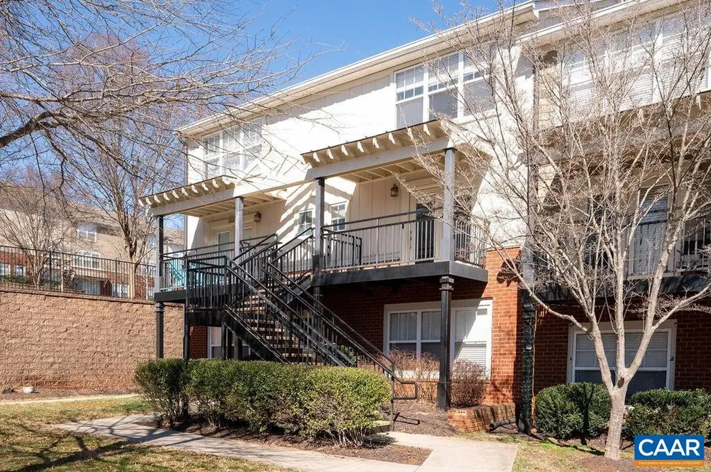 1635 Elmwood Court Charlottesville VA 22903