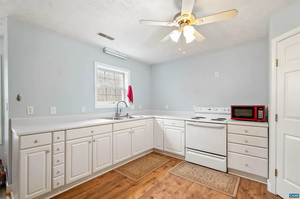 2691 Kendalwood Lane Charlottesville VA 22911