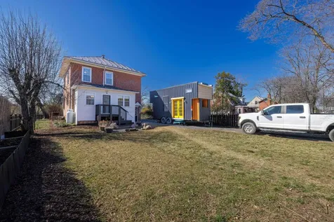 570 Mason Street Dayton VA 22821