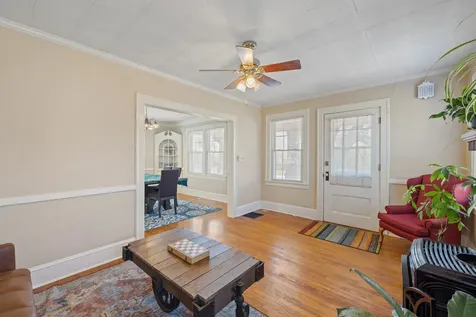 570 Mason Street Dayton VA 22821