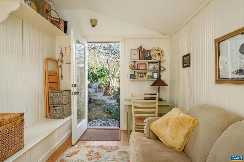 1004 Rugby Road Charlottesville VA 22903