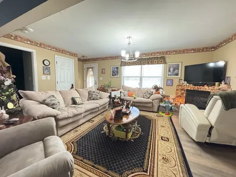 3355 Lyndhurst Road Stuarts Draft VA 24477