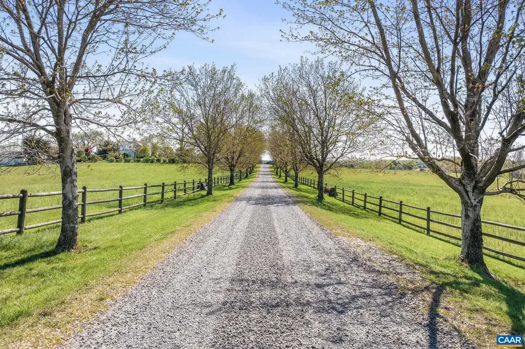 8199 Scottland Farm Drive Esmont VA 22937