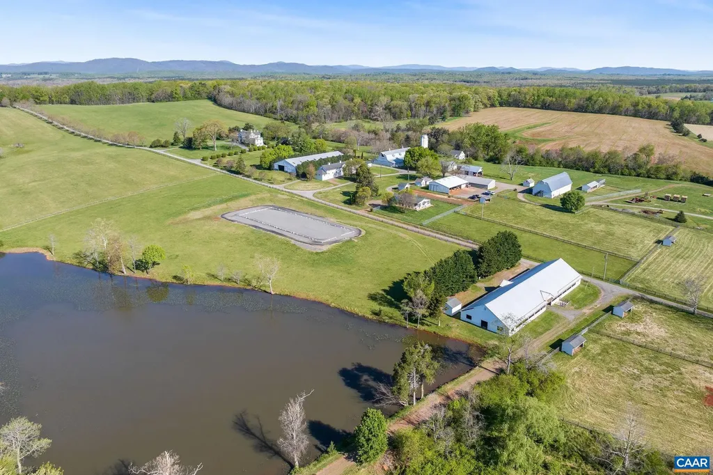 8199 Scottland Farm Drive Esmont VA 22937