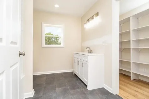 635 Wirt Avenue Elkton VA 22827