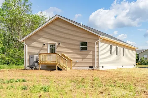635 Wirt Avenue Elkton VA 22827