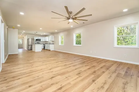 635 Wirt Avenue Elkton VA 22827