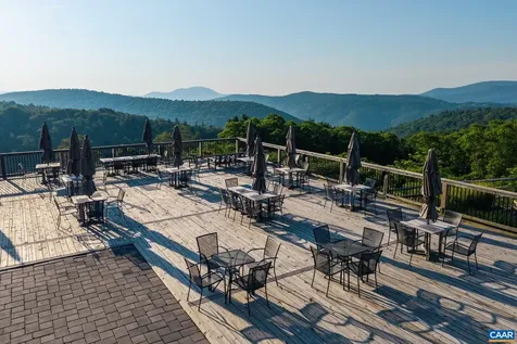 24981 Blue Ridge Parkway Vesuvius VA 24483