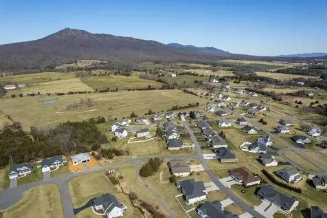 8460 Overbrook Drive Mcgaheysville VA 22840