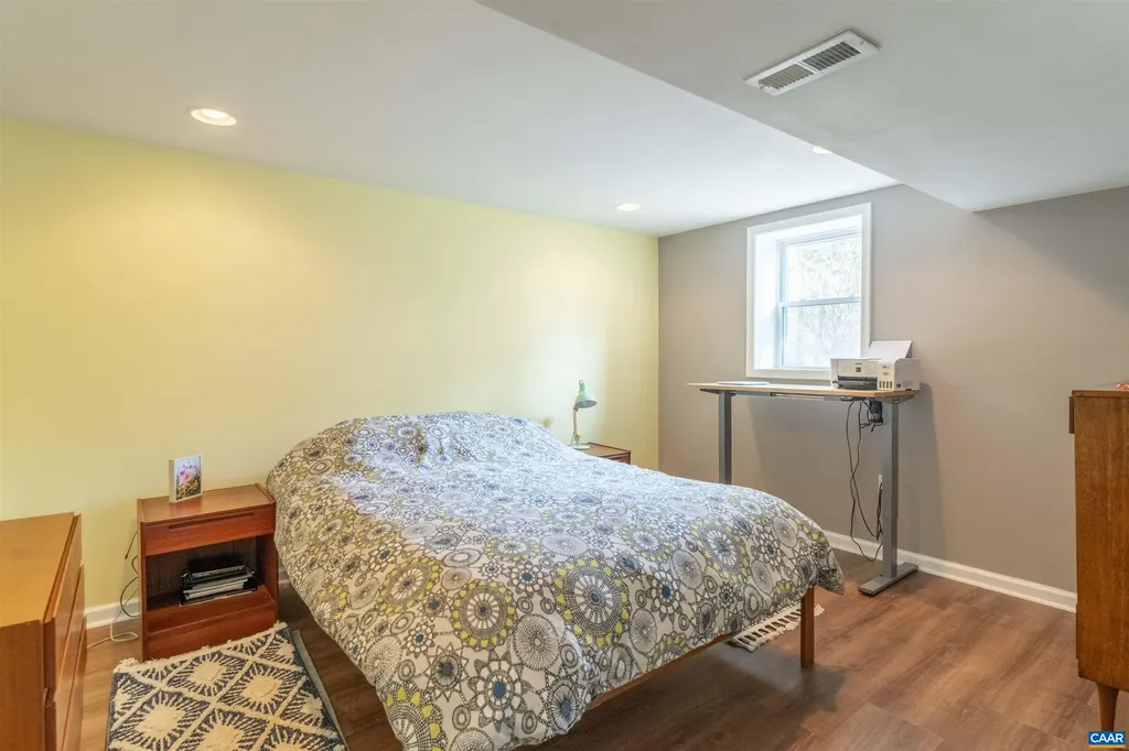 2725 Mcelroy Drive Charlottesville VA 22901