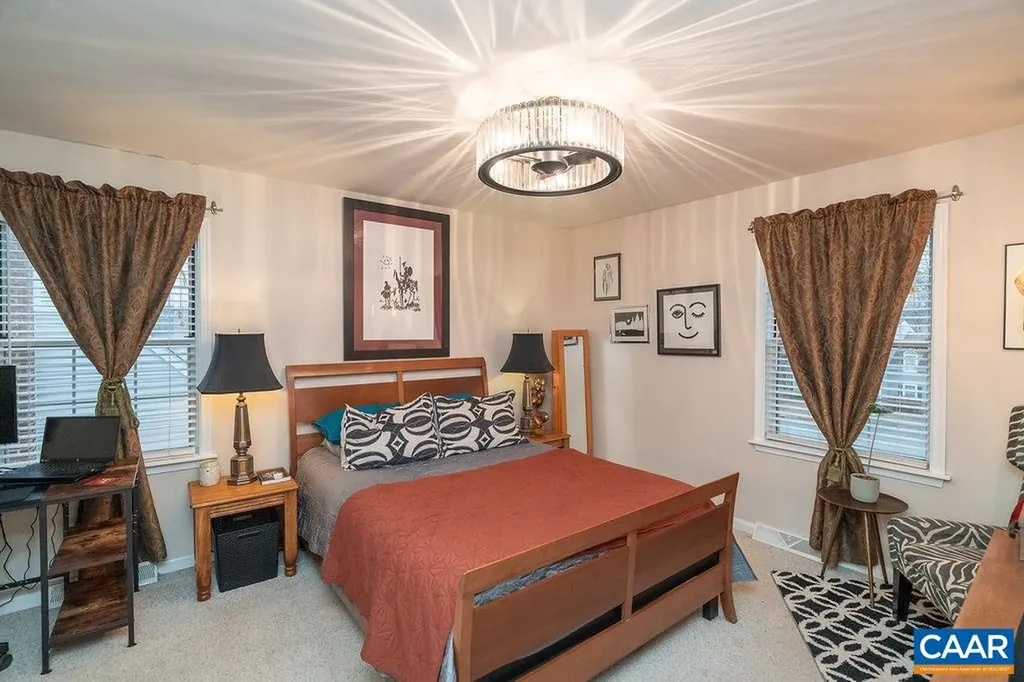 1835 Steeplechase Run Charlottesville VA 22911