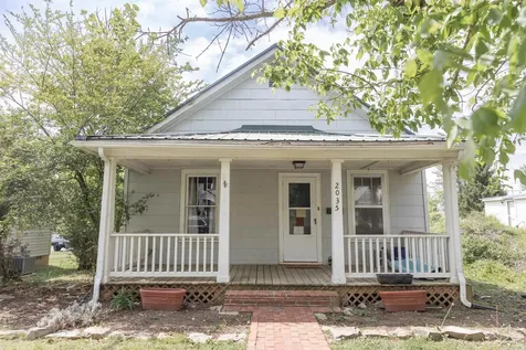 2035 Birch Avenue Buena Vista VA 24416