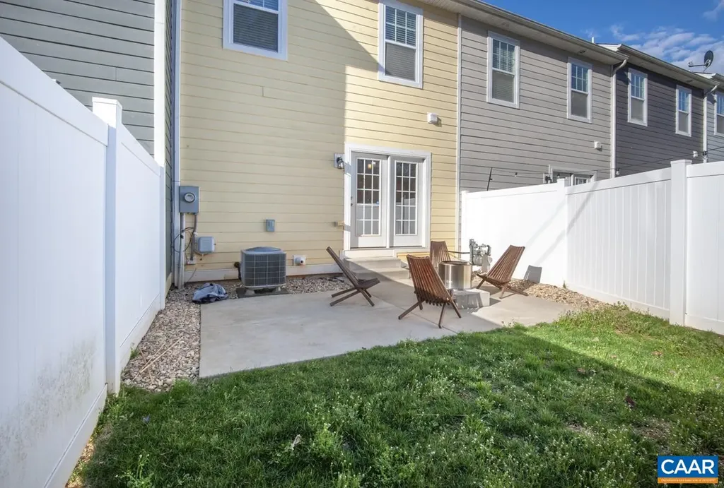 2438 Winthrop Drive Charlottesville VA 22911