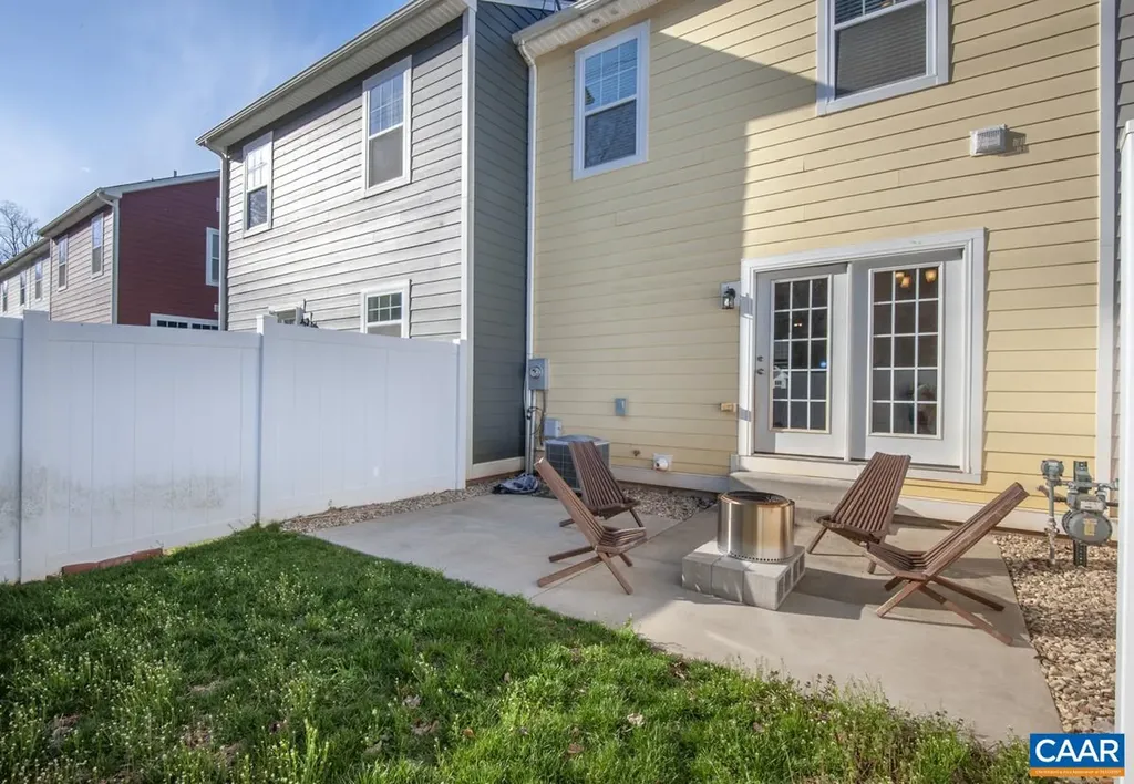 2438 Winthrop Drive Charlottesville VA 22911