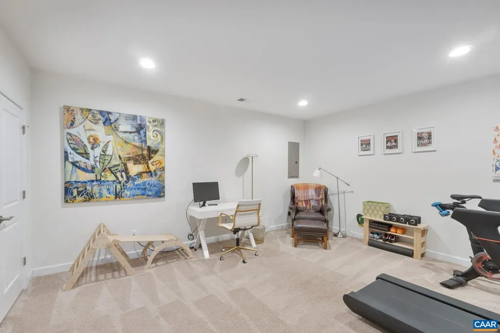 2424 Winthrop Drive Charlottesville VA 22911