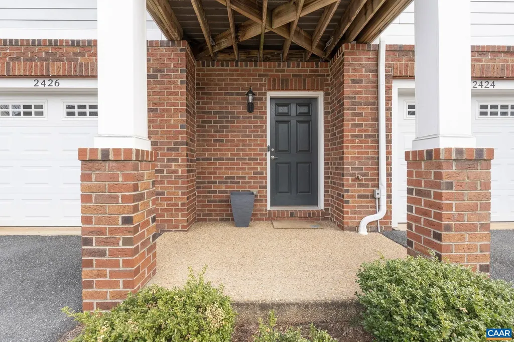 2424 Winthrop Drive Charlottesville VA 22911