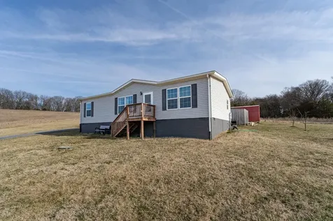 320 Cavalier Road Rileyville VA 22650