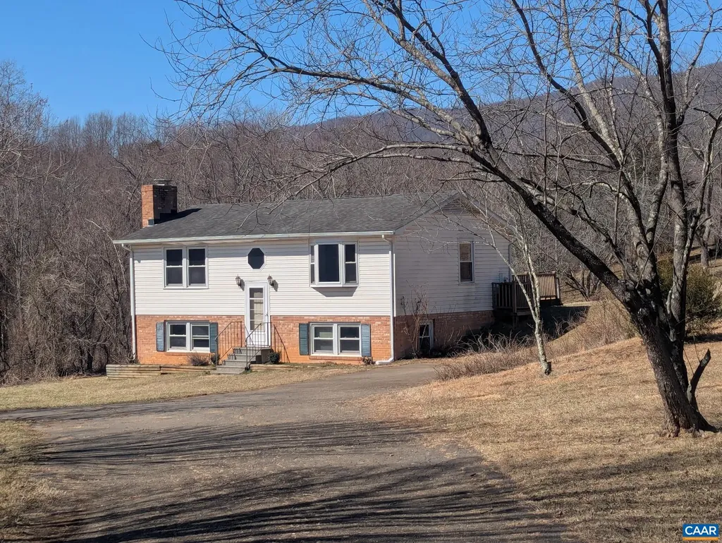 248 Newtown Road Greenwood VA 22943