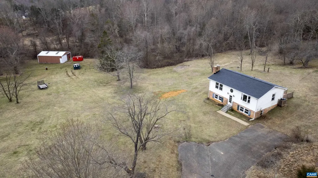 248 Newtown Road Greenwood VA 22943