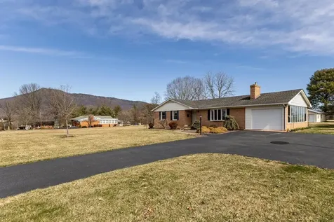 677 Power Dam Road Mcgaheysville VA 22840