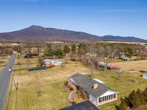 677 Power Dam Road Mcgaheysville VA 22840