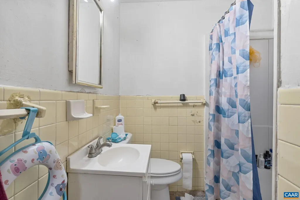 2301 North Berkshire Road Charlottesville VA 22901