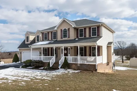 1016 Cold Springs Road Stuarts Draft VA 24477