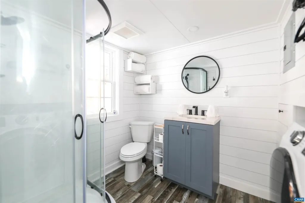 21 1 2 Old Stoney Creek Road Nellysford VA 22958