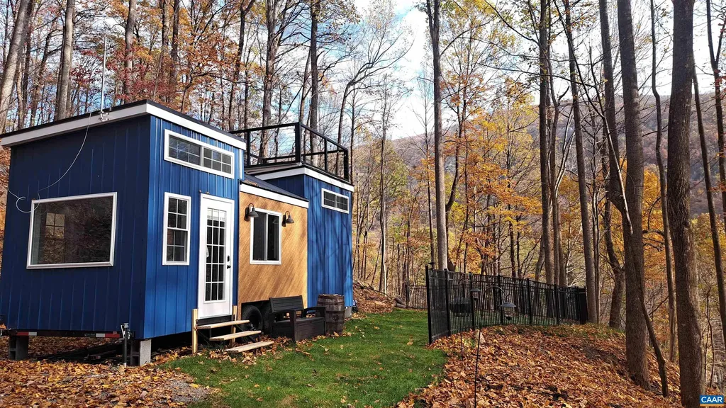 21 1 2 Old Stoney Creek Road Nellysford VA 22958