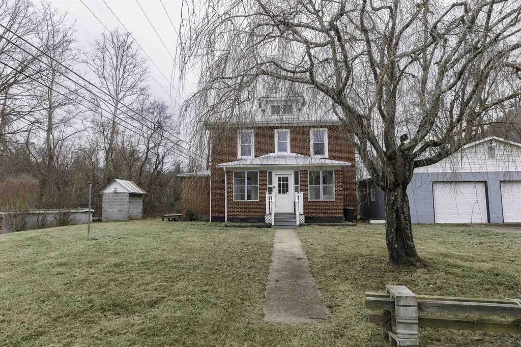 555 Arnolds Valley Road Natural Bridge Station VA 24579