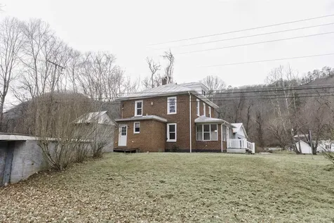 555 Arnolds Valley Road Natural Bridge Station VA 24579