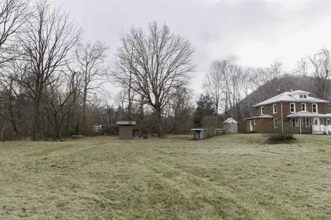 555 Arnolds Valley Road Natural Bridge Station VA 24579